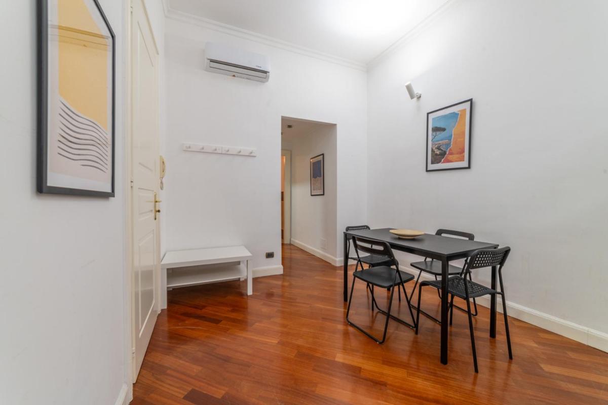 Via Atri 25 Apartment Naples Exterior photo