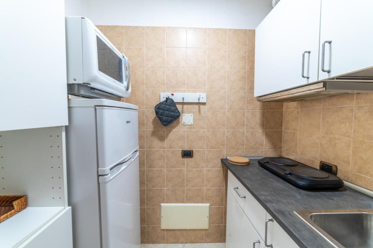 Via Atri 25 Apartment Naples Exterior photo